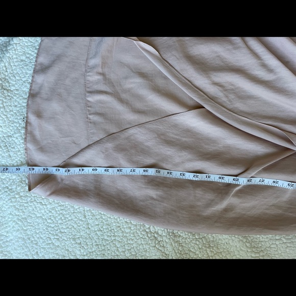 BCBG maxazria light pink dress size small. - Picture 4 of 10